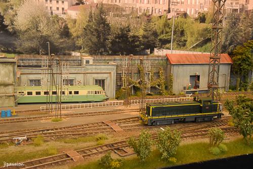 Model trains 2025 12