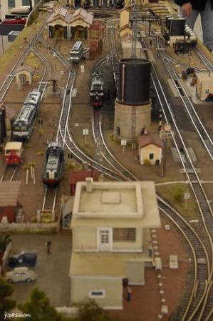 Model trains 2025 9